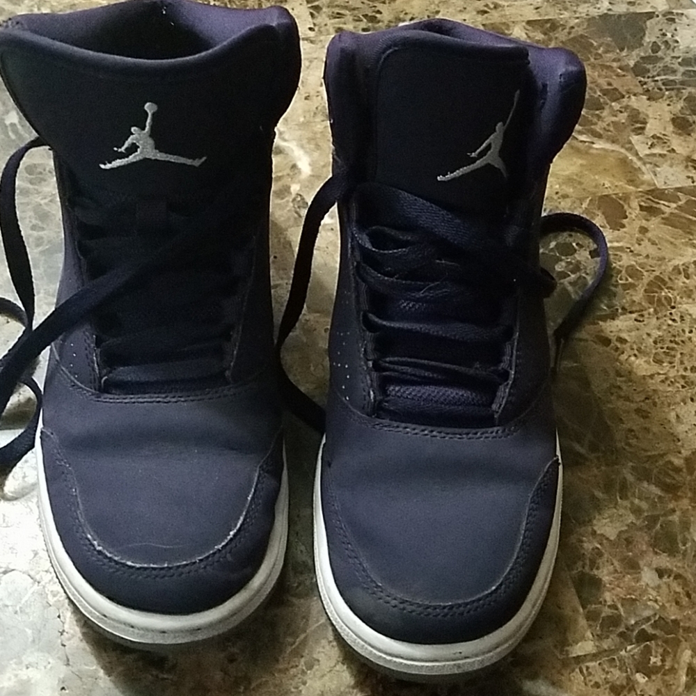 Jordan nike purple shoes